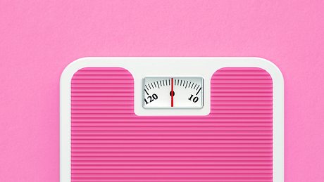 Wer hätte das gedacht: Abnehmen während der Periode! So purzeln die Pfunde - Foto: iStock
