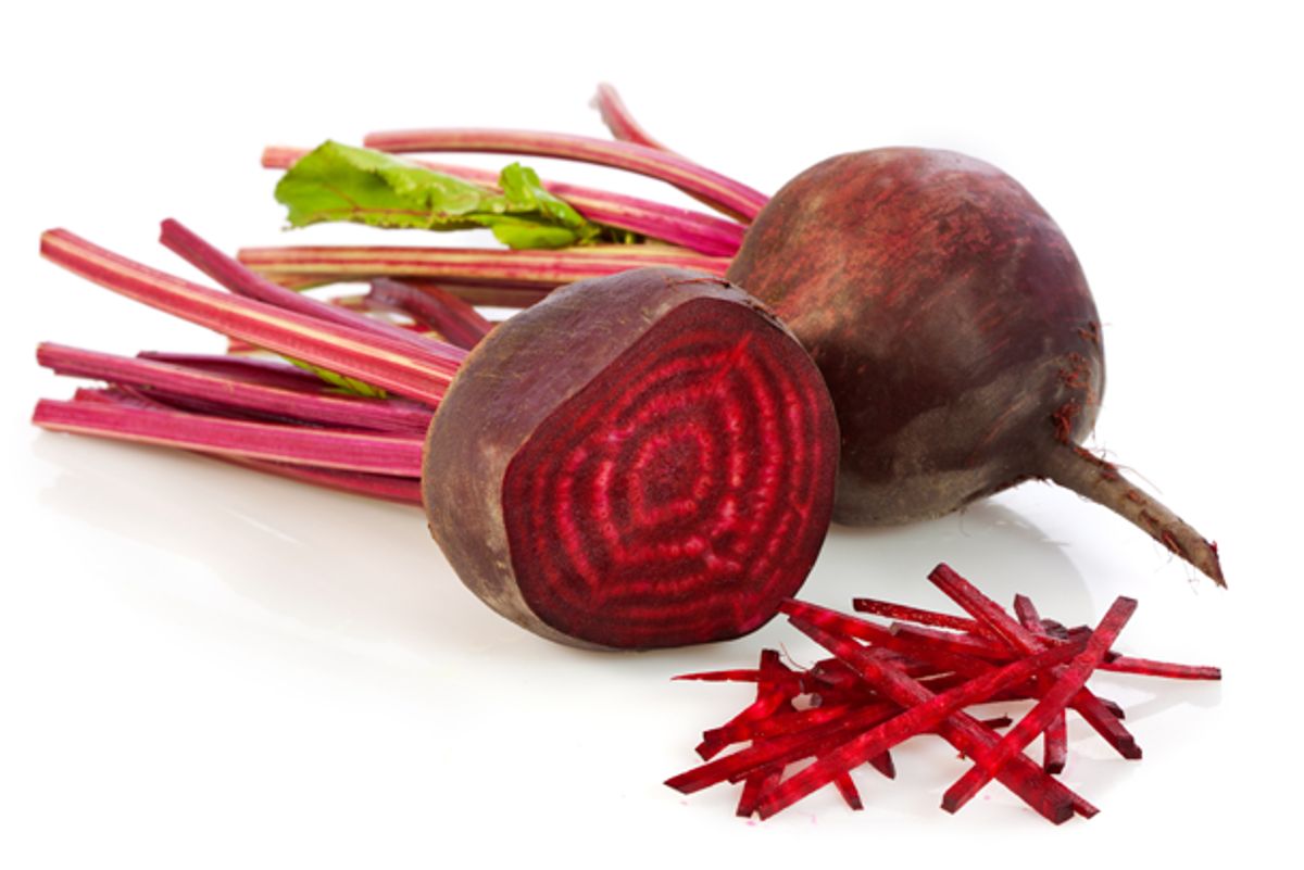 Das Pigment, das den Knollen ihre tiefrote Farbe gibt, hilft bei der Abwehr von Krebszellen Nicht nur lecker, sondern auch gesund!