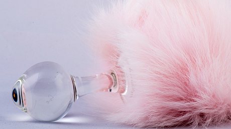Sexspielzeug Butt-Plug: 3 Frauen verraten, wie es wirklich ist einen Analplug zu benutzen - Foto: iStock