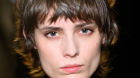 Boycut Hair: Model mit kurzen Haaren - Foto: Launchmetrics Spotlight